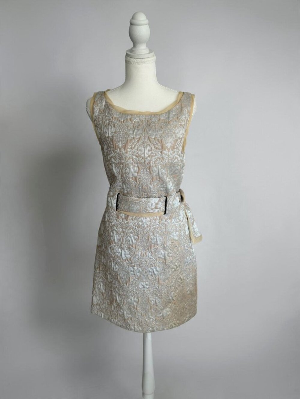 CYNTHIA ROWLEY Vintage Beige Cream Metallic Silk Blend Dress Size 4